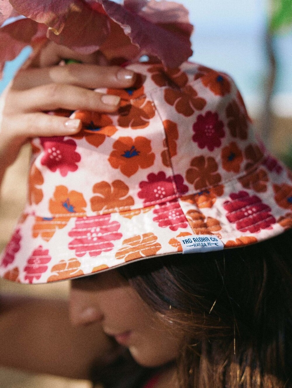 Tag Aloha Hawaii x Hawaiian Airlines bucket hat Reversible Retro Floral Flowers